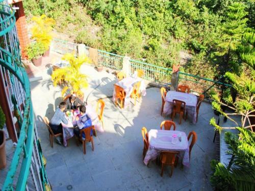 Hotel Rishikesh Sadan A Yoga & Spritual Retreat