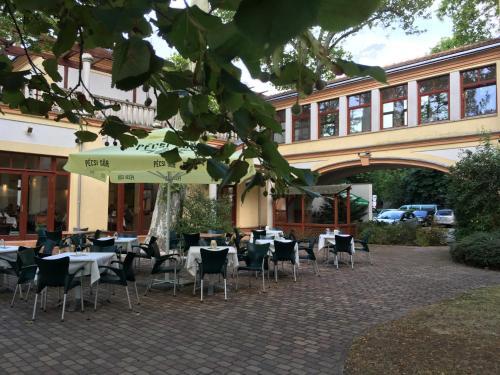 Anna-m�ria Villa Hotel