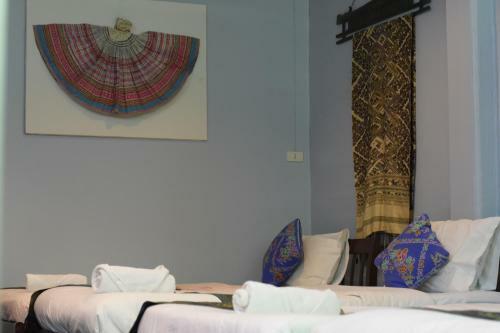 Hostal Thaweesuk Hotel