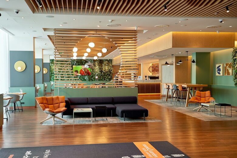 Sound Garden Hotel