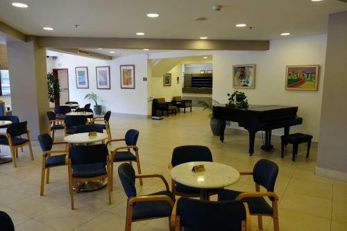 Ritz Hotel
