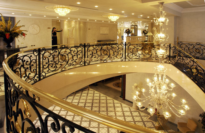 Royal Hotel Carlton