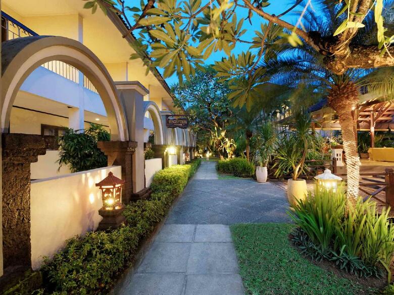 Hotel Legian Paradiso