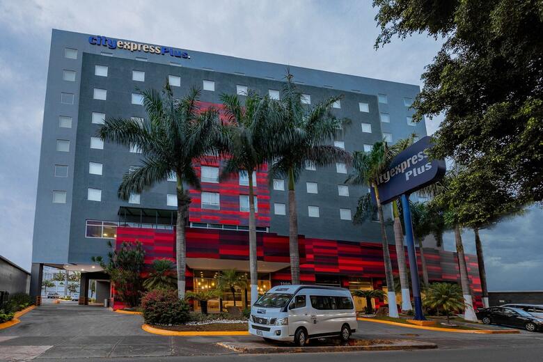 Hotel City Express Guadalajara Expo