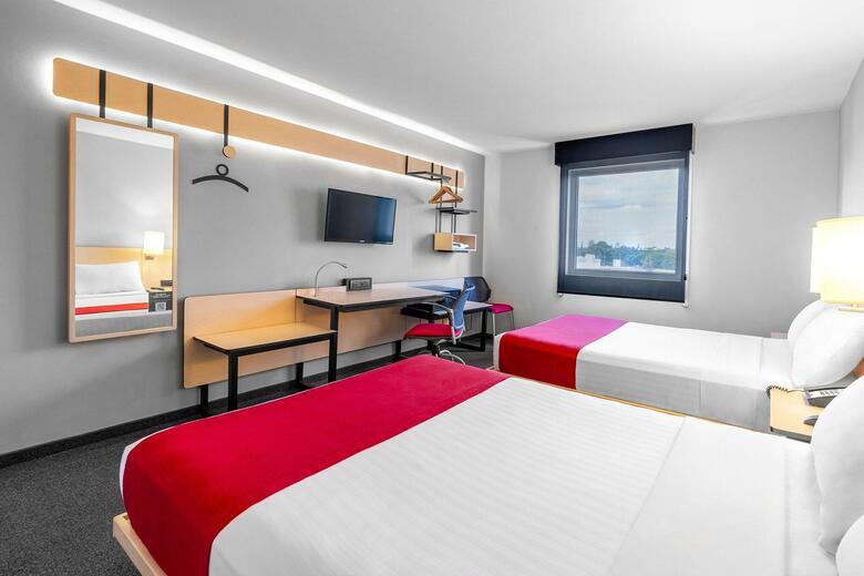 Hotel City Express Guadalajara Expo