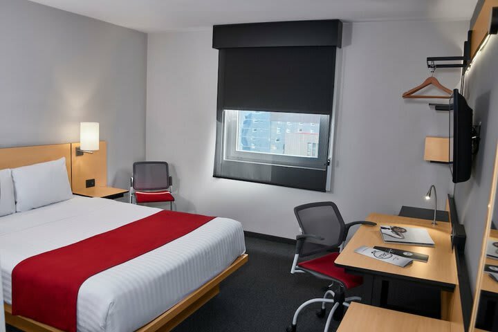 Hotel City Express Guadalajara Expo