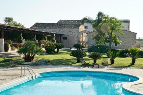 Agroturismo Torre Dantona - Country Hotel