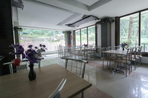 Hotel The Oak Valley
