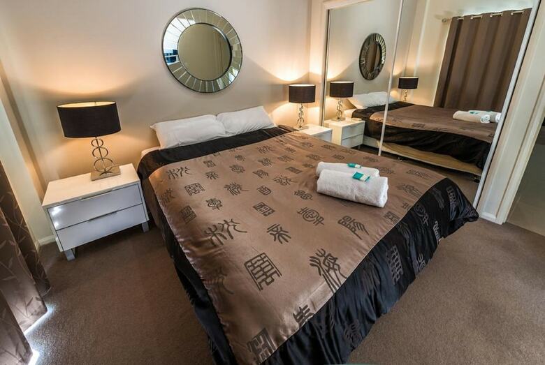 Hotel Rosslyn Bay Resort