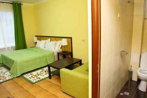 Hostal Guest House Alyans