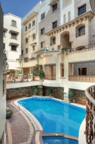 Al Rawasi Hotel Suites