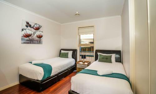 Serviced Houses Melbourne Airport
