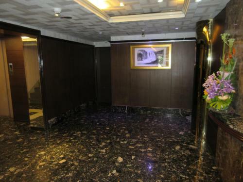 Dahshin Hotel
