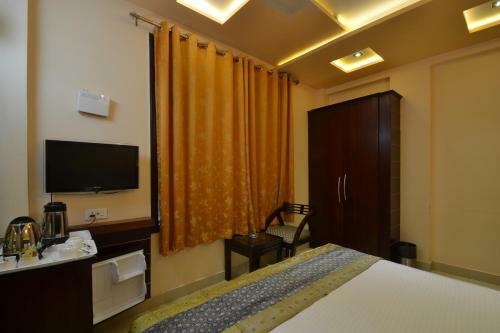 Hotel Central Residency