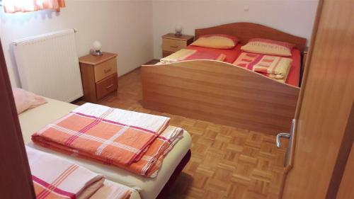 Apartamentos Tourist Farm ?krbina