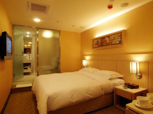 Eastern Star Hotel
