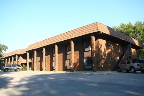 Hotel The Executive Inn