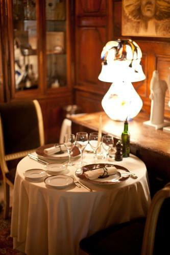 Hostal Chez Bruno