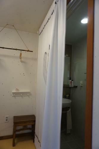 Hostal Eugene Hanok Guesthouse Dongdaemun