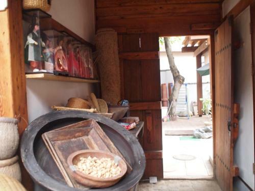 Hostal Eugene Hanok Guesthouse Dongdaemun