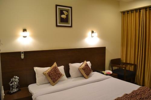 Hotel Adi