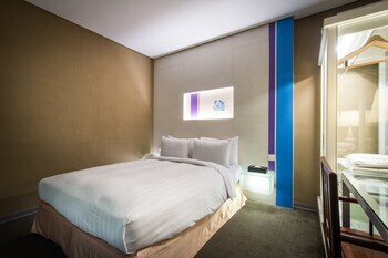 Mai Hotel