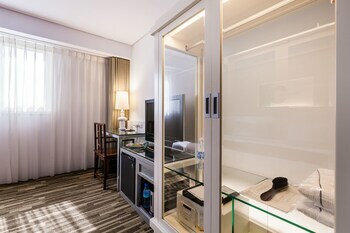 Mai Hotel