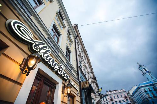 Allureinn Hotel And Restaurant Complex