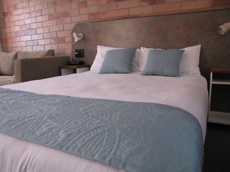 Copper Country Motor Inn & Restaurant