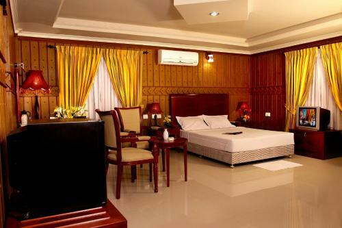 Hotel Devasura Inn