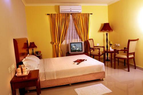 Hotel Devasura Inn