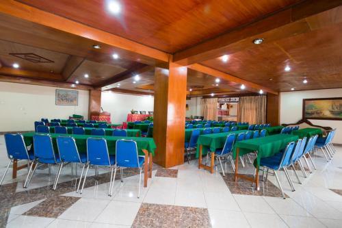 Geria Agung Mahajaya Hotel