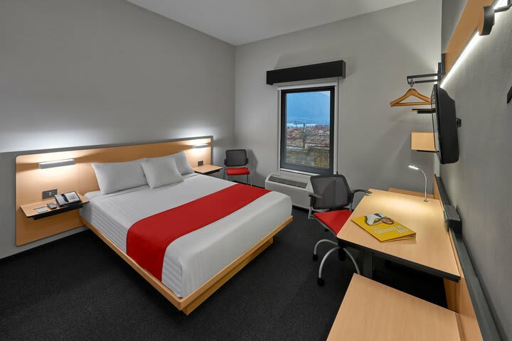 Hotel City Express Santa Catarina Monterrey