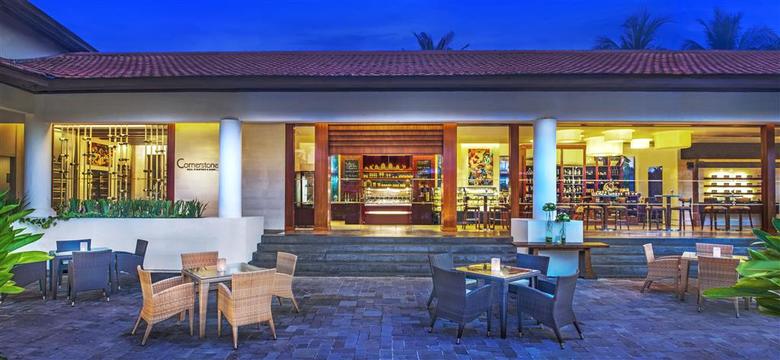 Hotel Laguna Resort And Spa