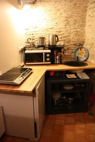 Hostal G�tes De La Perri�re