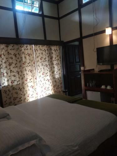 Cafe Shillong Bed & Breakfast