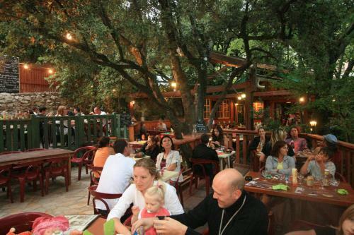 Camp Des Gorges Les Trois Eaux