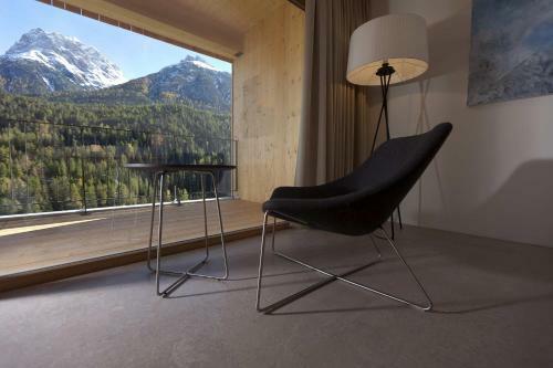 Hotel Arnica Scuol