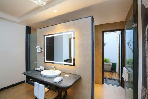 Hotel Radisson Resort Pondicherry Bay