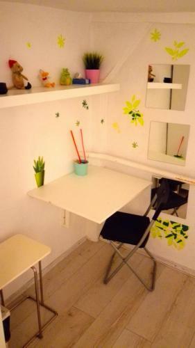 The Cozyness Downtown Hostel