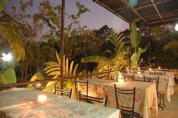 Hotel Chayada Garden House And Resort