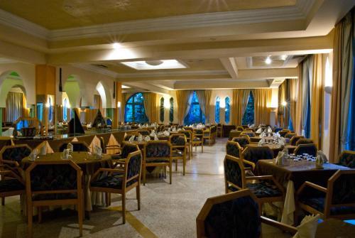 Hotel Chems Le Tazarkount