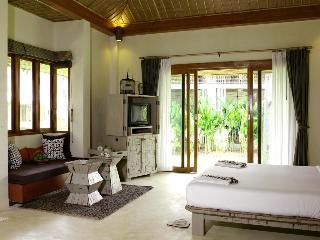 Hotel Bangsak Village