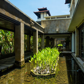 Villa Club At The Legian