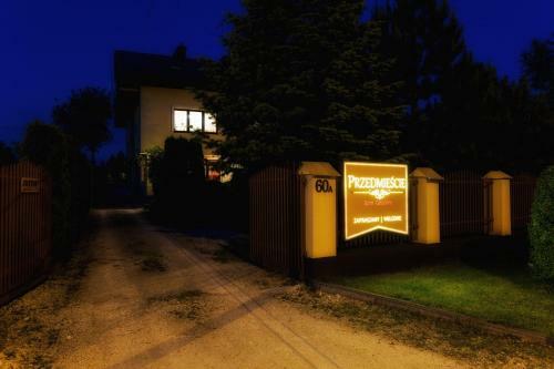 Hostal Dom Go?cinny Przedmie?cie