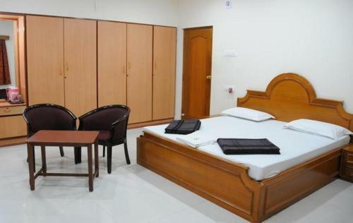 Hostal Lloyds Guest House, North Boag Road, T. Nagar