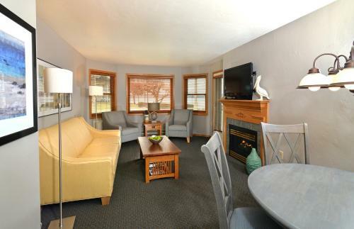 Hotel Westwood Shores Waterfront Resort