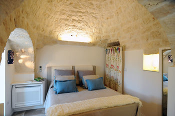 Bed & Breakfast Leonardo Trulli Resort
