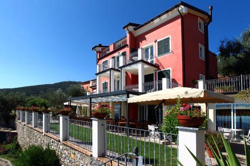 Hotel Le Ville Relais