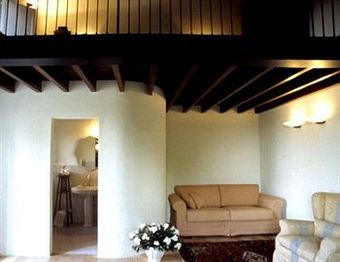 Villa Tombolina